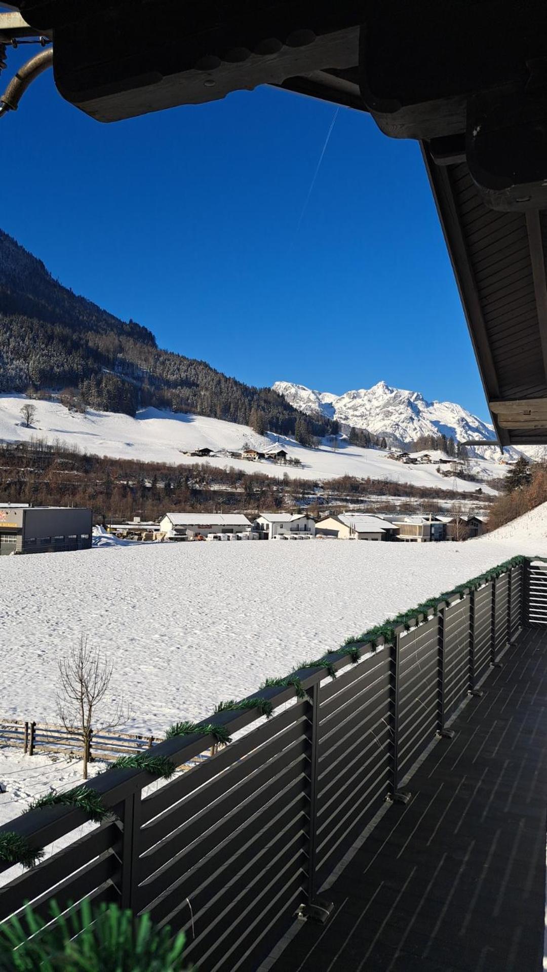 Ferienwohnung Kapar Pfarrwerfen Esterno foto